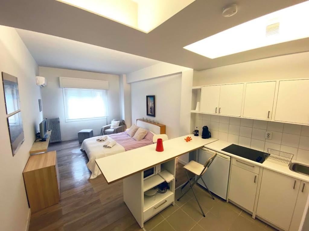 Cozy Studio At Koukaki Атина Екстериор снимка